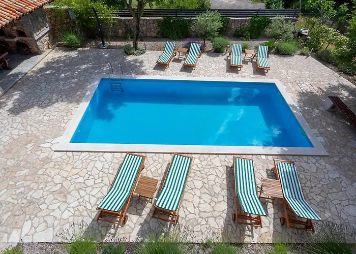 2 Bedroom In * Pinezići