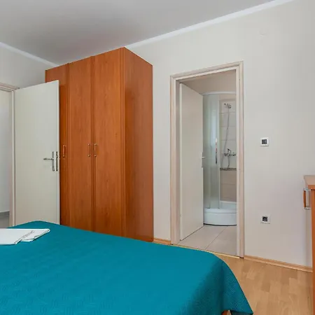 Lejlighed 2 Bedroom In *