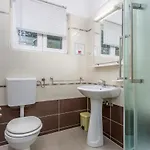 2 Bedroom Amazing In شقة *